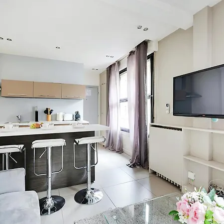 CMG Résidence Haussmann / Saint Lazare Appartamento